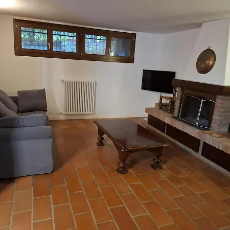 Juli's בית נופש